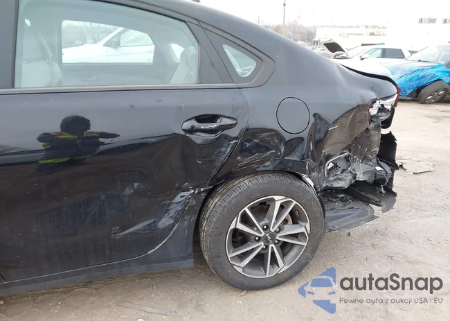 3KPF24AD1PE654701: 44089490