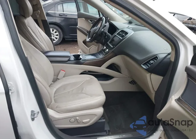 2LMPJ6LR9HBL18251: 44089498