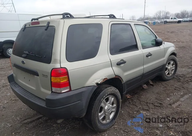 1FMCU93174KB07515: 44089526