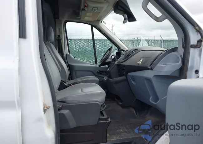 1FTBW2CM4HKB43230: 44090617