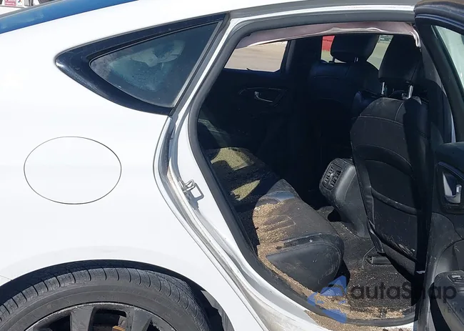 1C3CCCBG3GN138021: 44090634