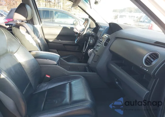 5FNYF3H59DB043603: 44090752