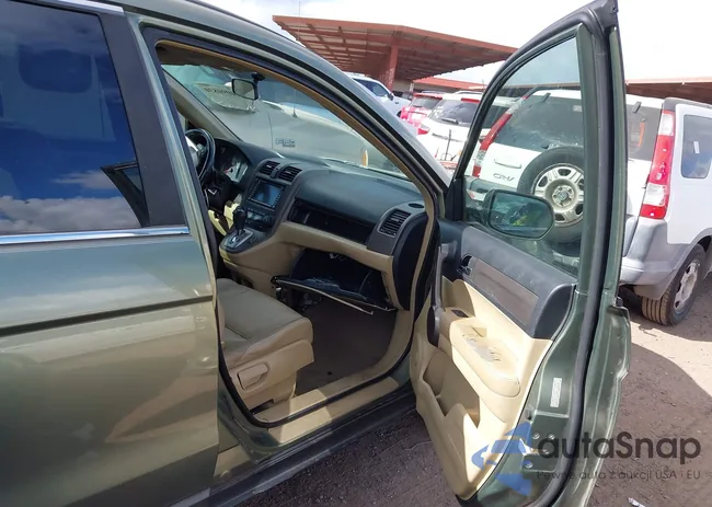 5J6RE38709L018564: 44090830