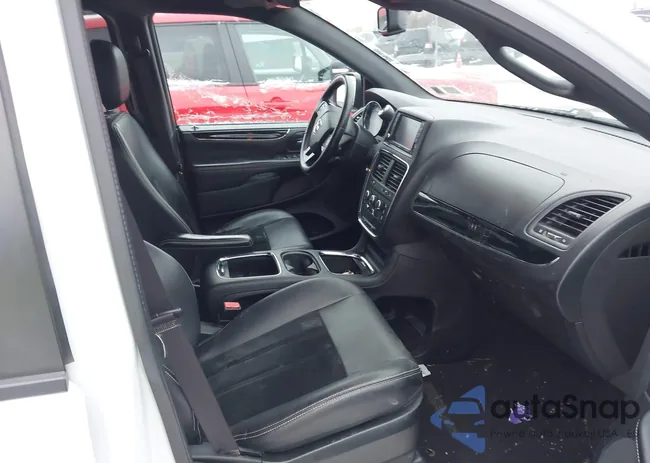 2C4RDGCGXGR118215: 44090861