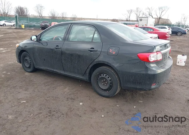 2T1BU4EE1CC902191: 44090896