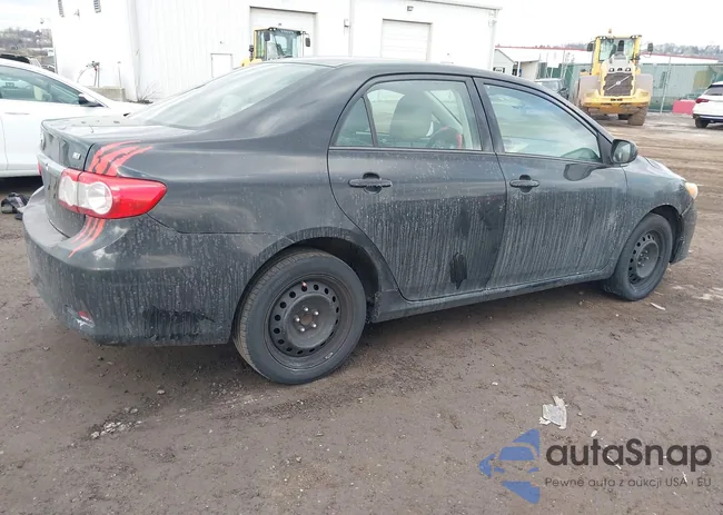 2T1BU4EE1CC902191: 44090896