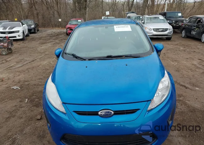 3FADP4EJ9DM215858: 44090944