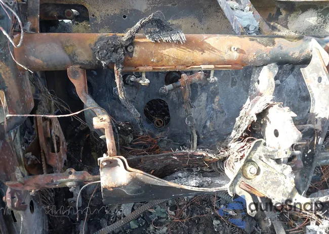 3D7KS28A57G852528: 44091089