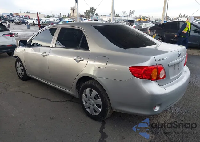 1NXBU4EE2AZ361194: 44090173