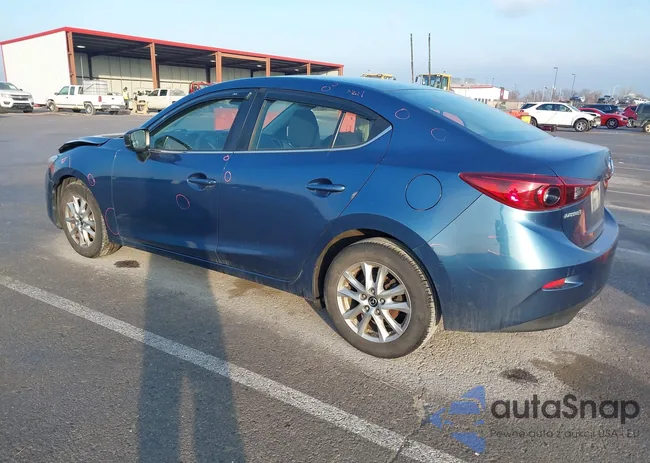 3MZBN1U76JM277027: 44090217