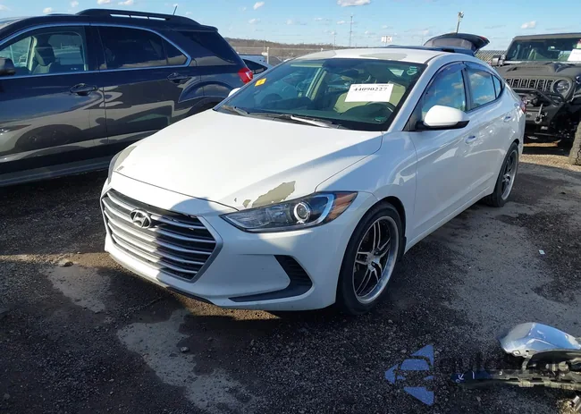 5NPD84LF7HH199015: 44090227