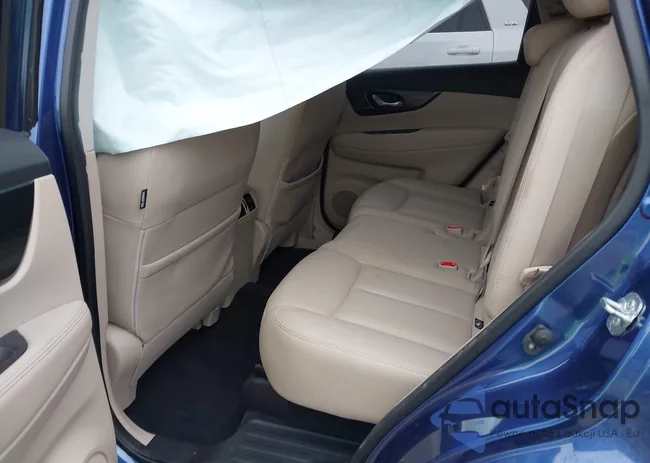 JN8AT2MT3JW485359: 44090243