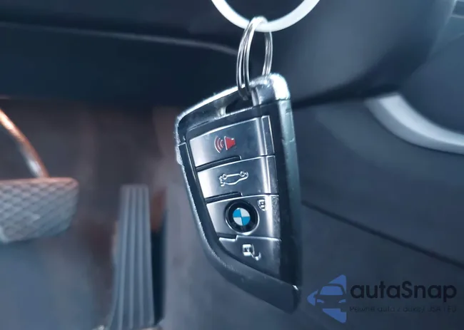 5UXKU2C57K0Z64516: 44090251