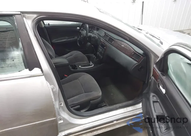 2G1WB5E38C1107853: 44090260