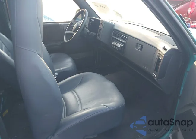 1GTCS19ZXN8522772: 44090261