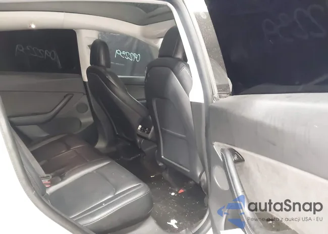 5YJYGDEF6MF092239: 44090272