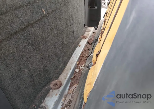 1FTHF26H6KLB16895: 44090285