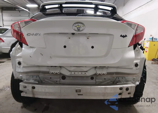 NMTKHMBX7JR050880: 44090299