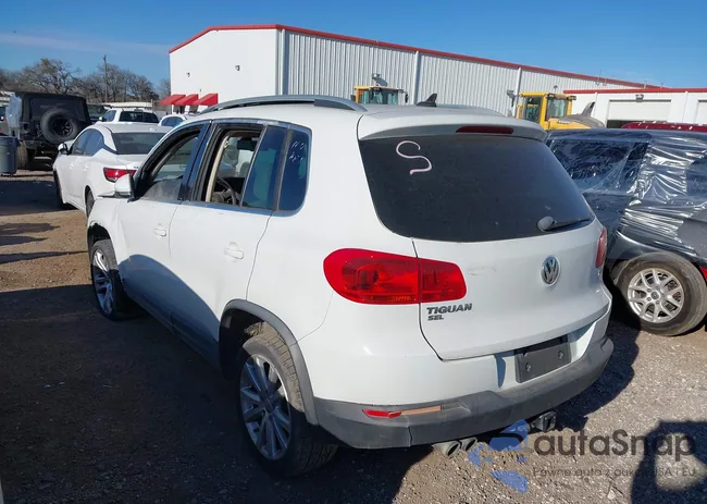 WVGAV7AX1GW577035: 44090325