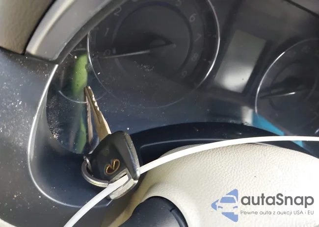 JN8CS1MW6EM412004: 44090394