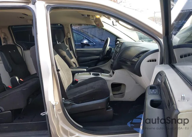 2C4RDGCGXER152734: 44090426