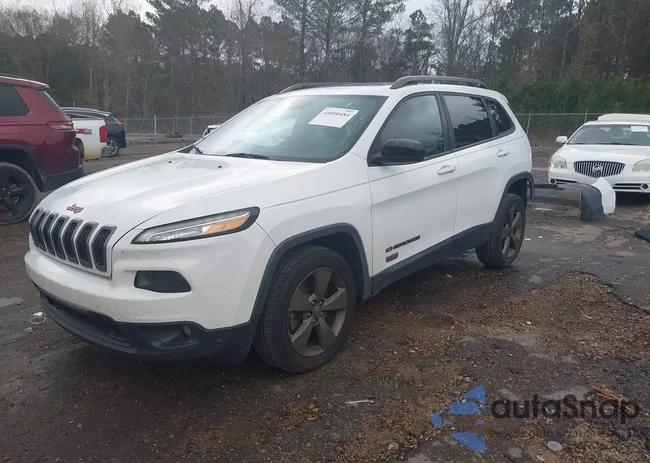 1C4PJLCBXGW3O2221: 44090484