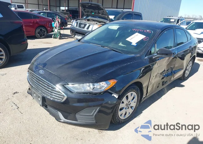 3FA6P0G70LR167977: 44091705