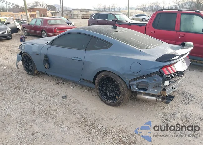 1FA6P8CF9R5421435: 44091738