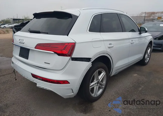 WA1E2AFY5R2128717: 44091752