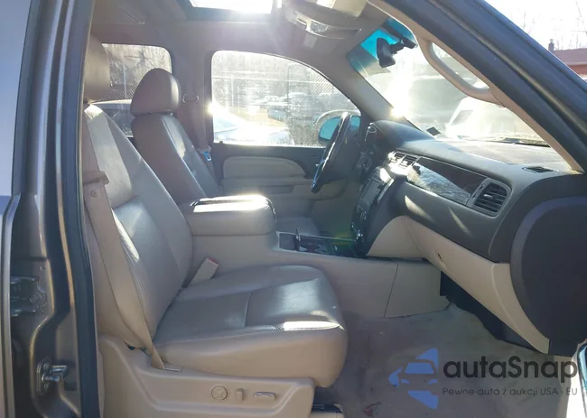 1GKS2EEF7CR137504: 44091792