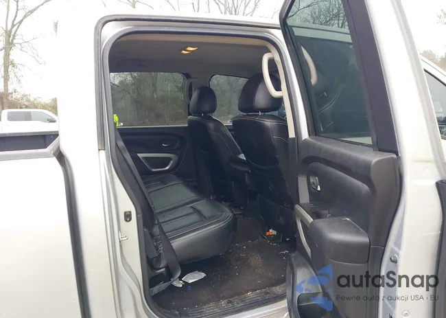 1N6BA1F3XHN519016: 44091907