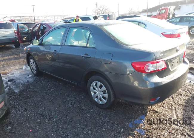 2T1BU4EE2CC835035: 44092001