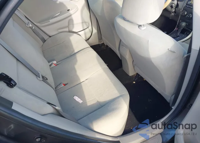 2T1BU4EE2CC835035: 44092001