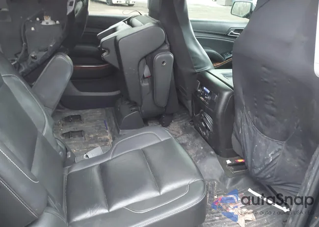 1GNSKKKC3FR131943: 44092004