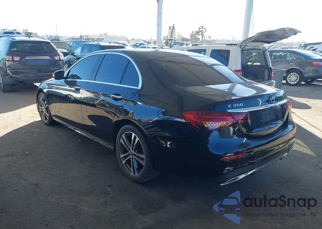 W1KZF8DB0NB080398: 44092015