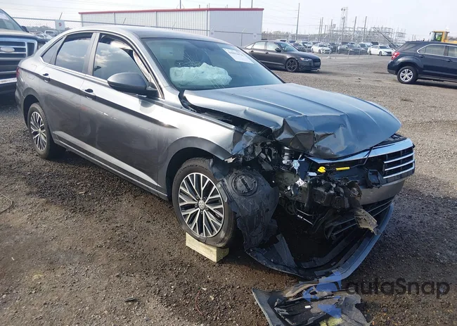 3VWCB7BU1LM073005: 44092076