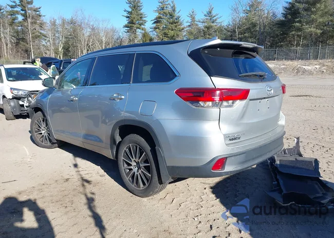 5TDJZRFH8JS890032: 44092134