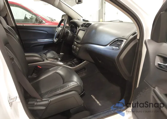 3C4PDDGG5GT243216: 44091274