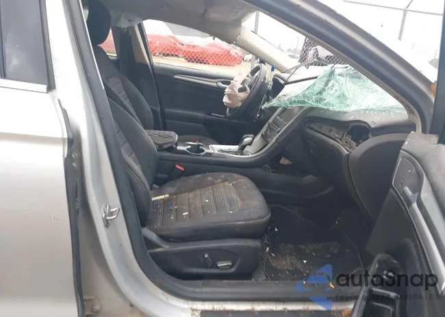 3FA6P0H74GR237694: 44091277