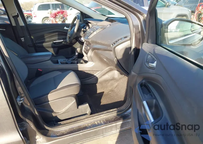 1FMCU0GD6HUE04771: 44091307