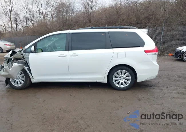 5TDDK3DC2CS031849: 44091352