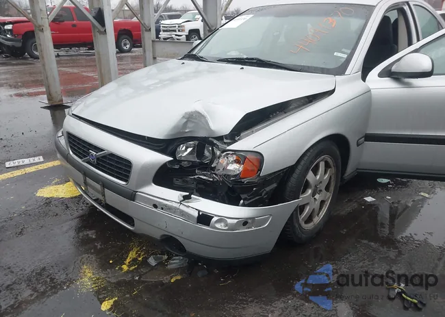 YV1RH59H032252470: 44091370