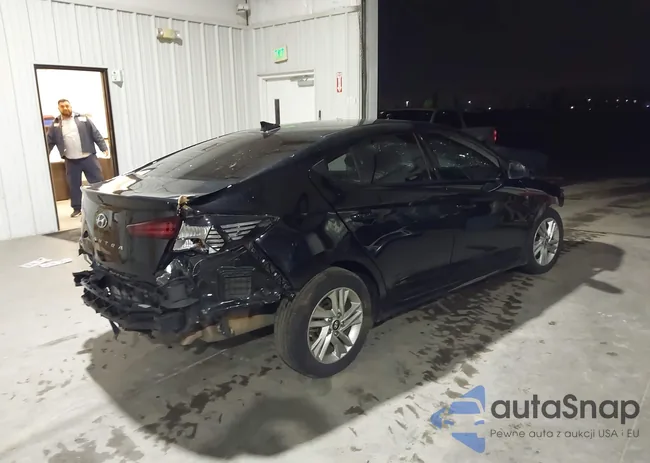 5NPD84LF4LH571855: 44091407