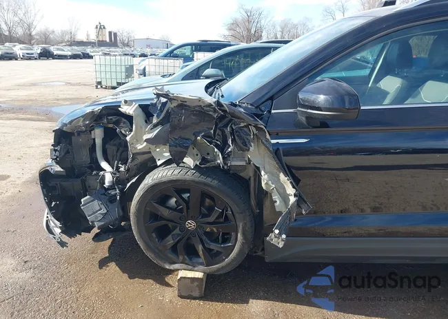 3VVSX7B26PM332951: 44091484