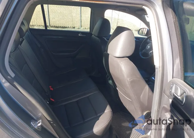 3VWPL7AJ5CM601439: 44091490