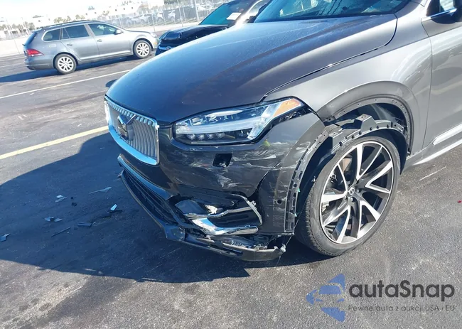 YV4L12PEXR1148572: 44092589