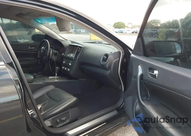 1N4AA5AP7DC827322: 44092592