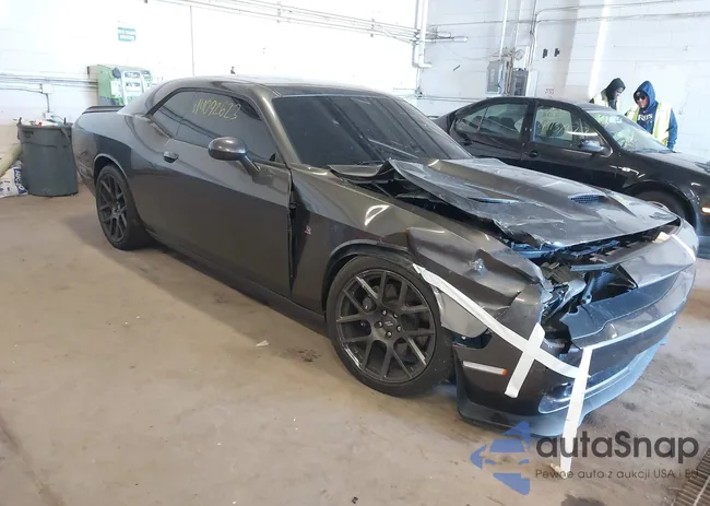 2C3CDZFJ0JH315839: 44092623