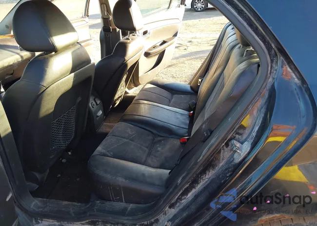 1G1ZD5EU5CF269447: 44092655