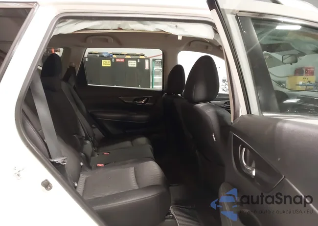 KNMAT2MTXHP556704: 44092664